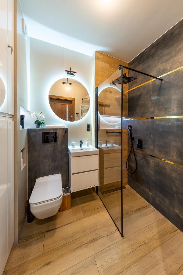 Apartamenty W Gdansku - Zajezdnia Wrzeszcz, Grudziadzka 4B Exteriör bild